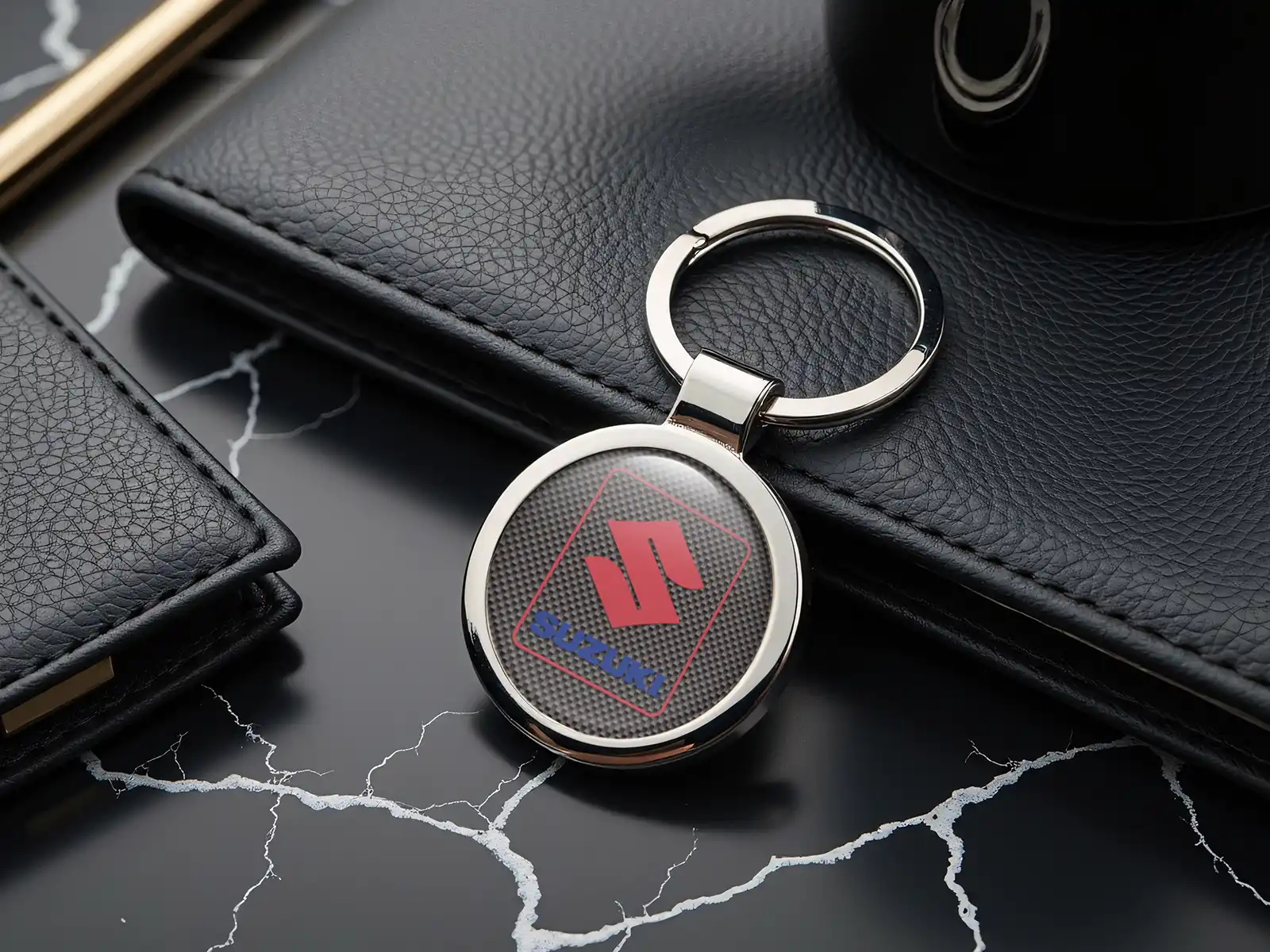 Suzuki Llavero Personalizado Logo Premium